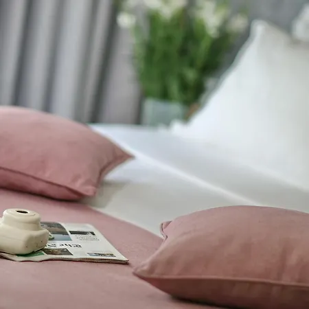 City Nest Modern & Cozy Suites Belgrade Exterior photo