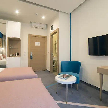 City Nest Modern & Cozy Suites Belgrade Exterior photo