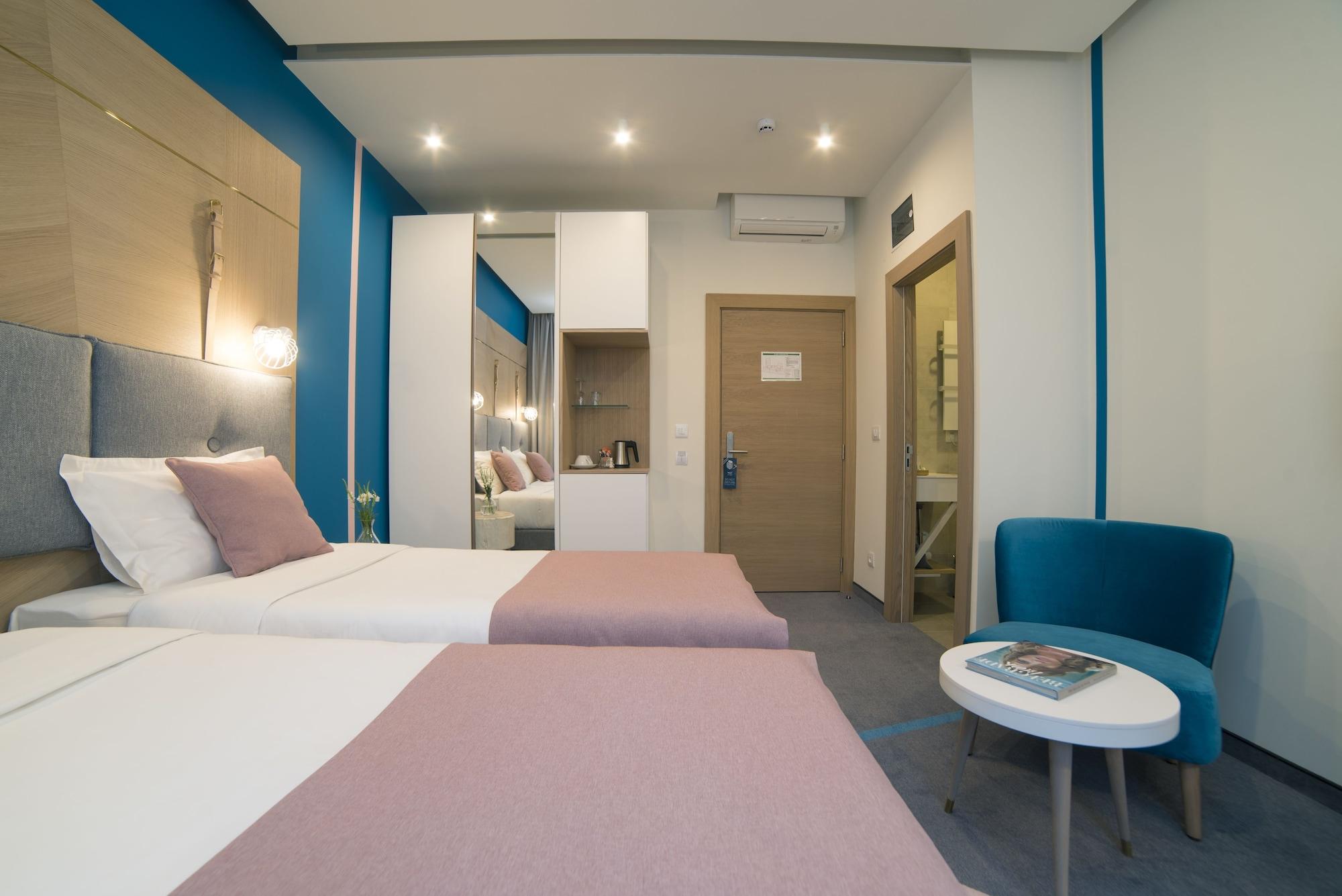 Nest Modern & Cozy 4*
